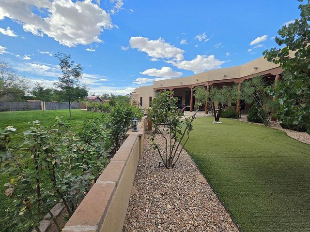 2 Caliente De Sol, Corrales, NM 87048