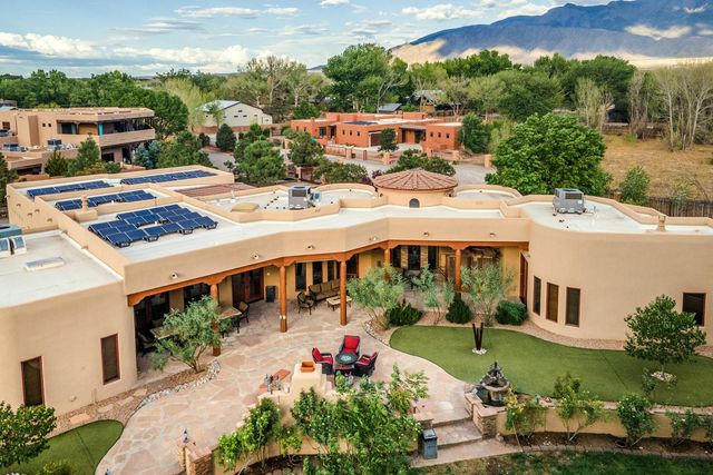 2 Caliente De Sol, Corrales, NM 87048