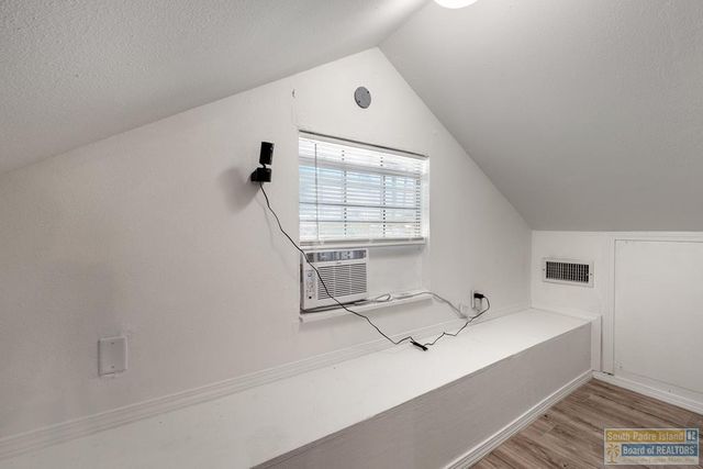 510 S Musina A-E, Port Isabel, TX 78578