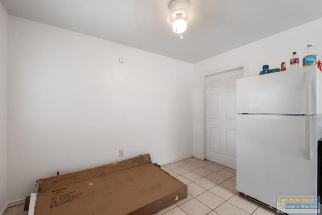 510 S Musina A-E, Port Isabel, TX 78578