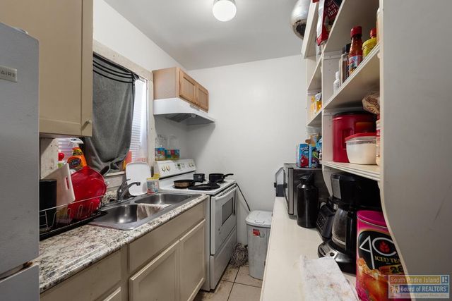 510 S Musina A-E, Port Isabel, TX 78578