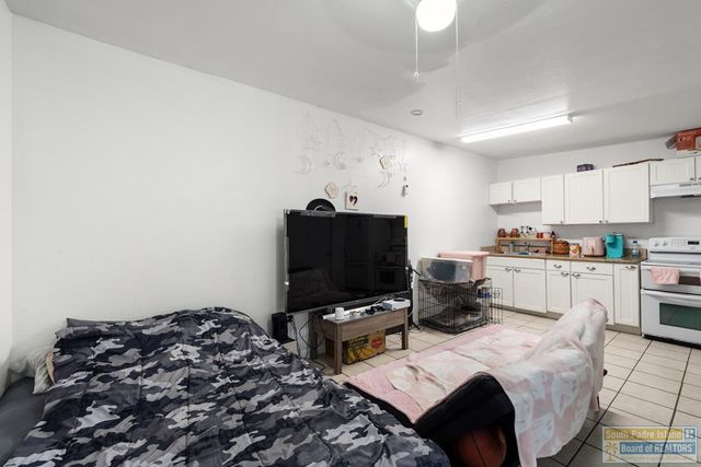 510 S Musina A-E, Port Isabel, TX 78578