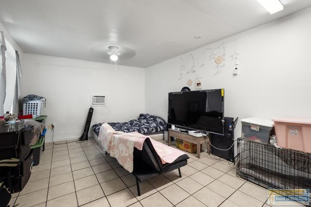 510 S Musina A-E, Port Isabel, TX 78578