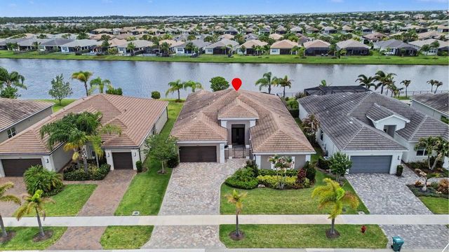 11904 SW Sailfish Isles Way, Port St. Lucie, FL 34987