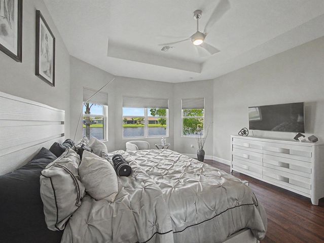 11904 SW Sailfish Isles Way, Port St. Lucie, FL 34987