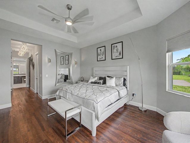 11904 SW Sailfish Isles Way, Port St. Lucie, FL 34987