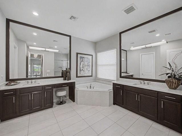 11904 SW Sailfish Isles Way, Port St. Lucie, FL 34987