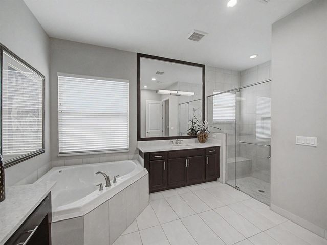 11904 SW Sailfish Isles Way, Port St. Lucie, FL 34987