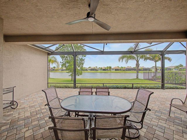 11904 SW Sailfish Isles Way, Port St. Lucie, FL 34987