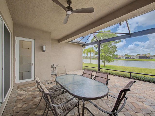 11904 SW Sailfish Isles Way, Port St. Lucie, FL 34987