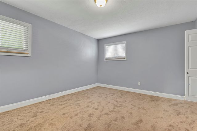 713 21st St, Aliquippa, PA 15001