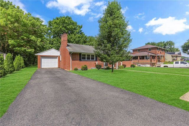 713 21st St, Aliquippa, PA 15001