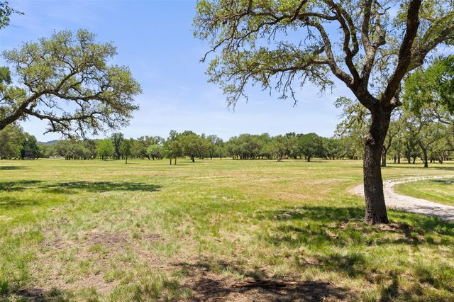 937 Flat Creek RD, Johnson City, TX 78636