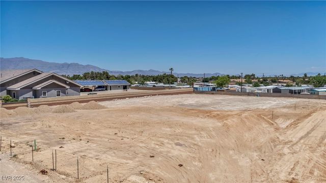 Miller Lane, Las Vegas, NV 89149