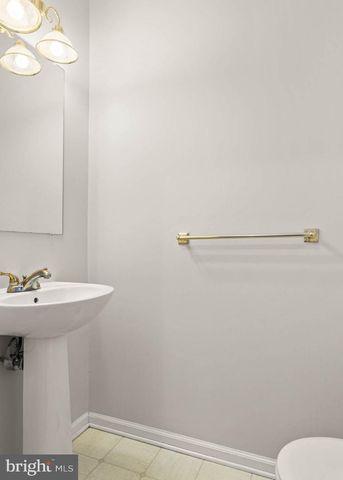 704 WHITETAIL CIR, King Of Prussia, PA 19406