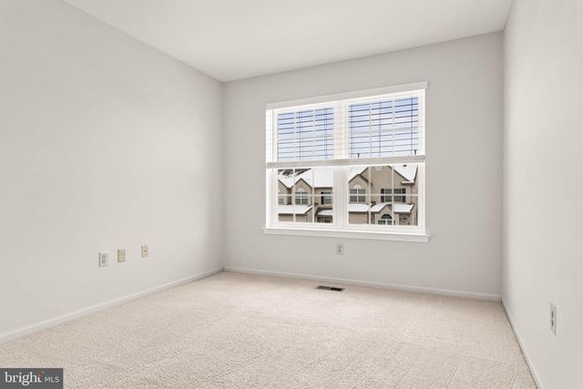 704 WHITETAIL CIR, King Of Prussia, PA 19406