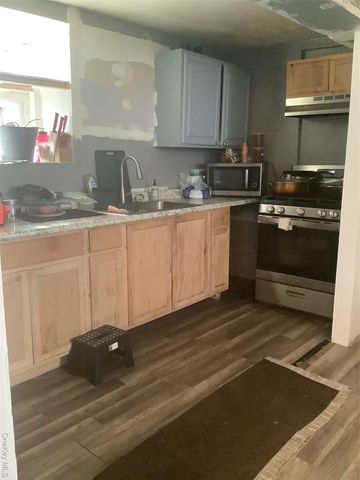 3305 Bronxwood Avenue, Bronx, NY 10469