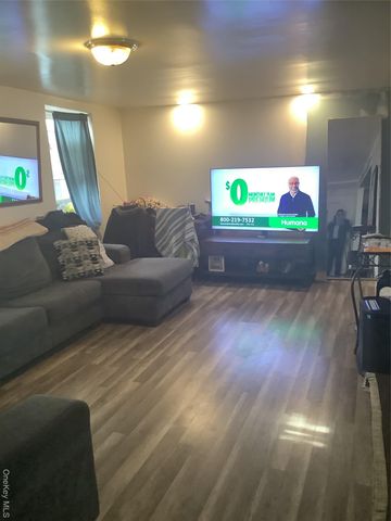 3305 Bronxwood Avenue, Bronx, NY 10469