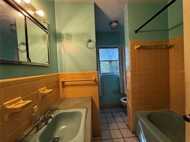 2506 MARTINWOOD DRIVE, Orlando, FL 32808