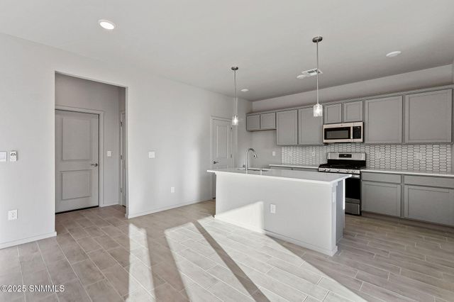 3148 Sunset Trails Road, Las Cruces, NM 88001