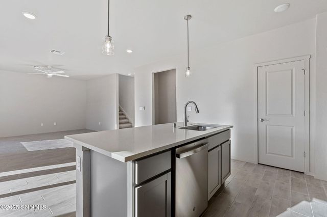 3148 Sunset Trails Road, Las Cruces, NM 88001
