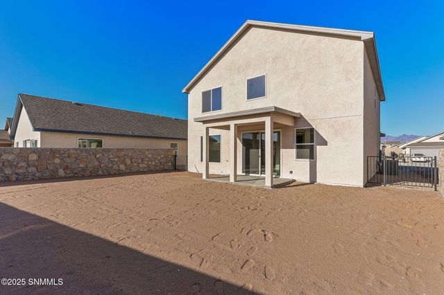 3148 Sunset Trails Road, Las Cruces, NM 88001