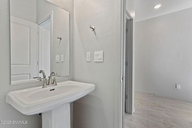 3148 Sunset Trails Road, Las Cruces, NM 88001