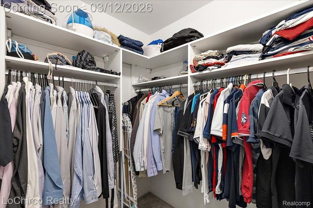 43722 Bolingbrooke Lane, Novi, MI 48377