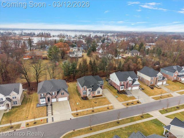 43722 Bolingbrooke Lane, Novi, MI 48377