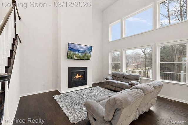 43722 Bolingbrooke Lane, Novi, MI 48377