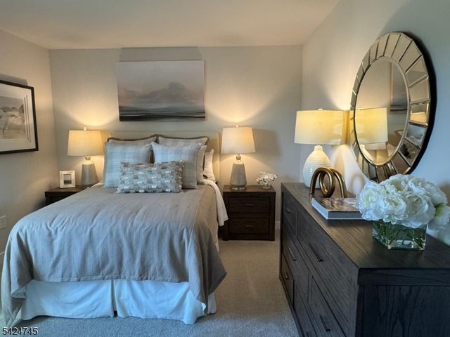 2 Drake Ct, Washington Twp., NJ 07882