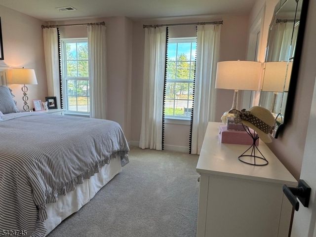 2 Drake Ct, Washington Twp., NJ 07882