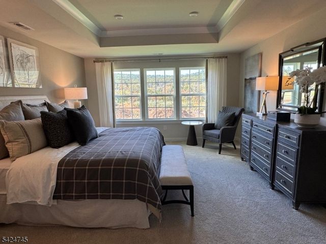 2 Drake Ct, Washington Twp., NJ 07882