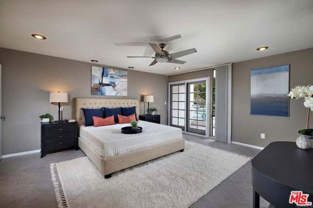 2552 Navarra Drive A, Carlsbad, CA 92009