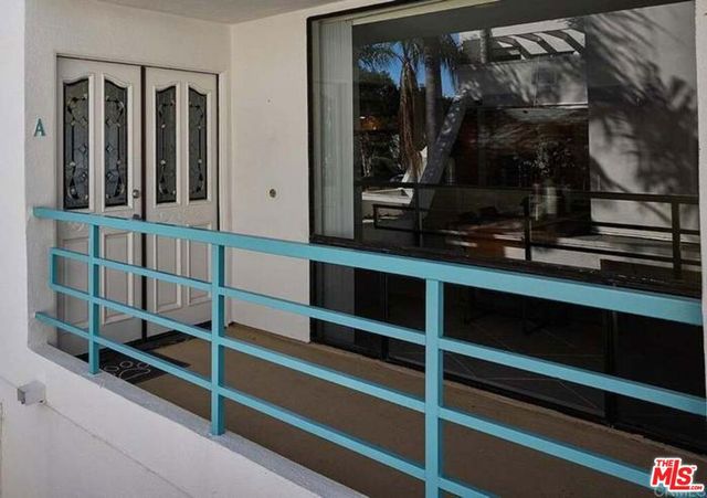 2552 Navarra Drive A, Carlsbad, CA 92009
