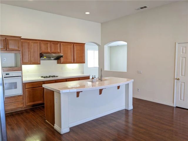 6490 Hunter Road, Eastvale, CA 92880