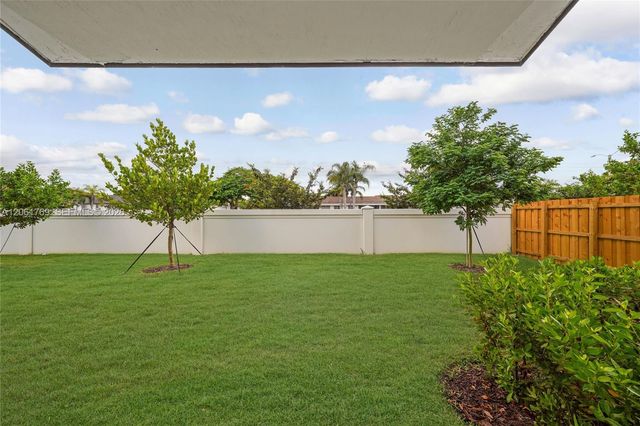 2629 SE 24th Court, Homestead, FL 33035