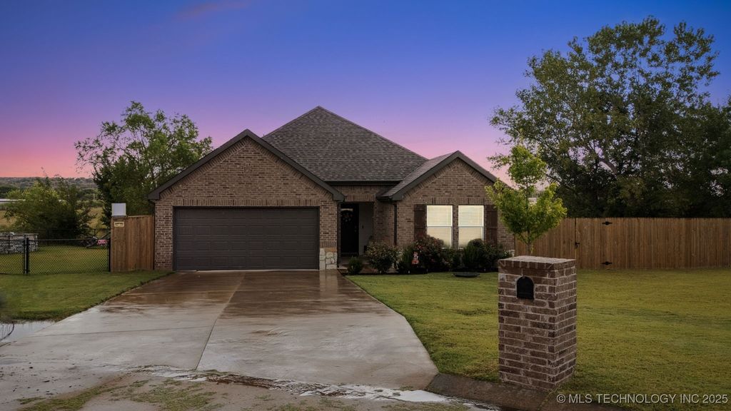 401 S Buffalo Street, Skiatook, OK 74070