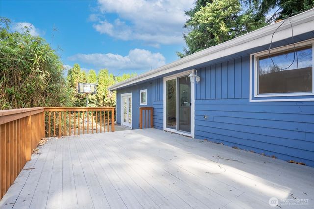 959 Hoquiam Avenue NE, Renton, WA 98059