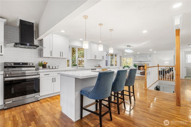 959 Hoquiam Avenue NE, Renton, WA 98059