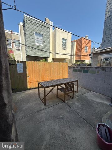 2344 S BEULAH ST, Philadelphia, PA 19148