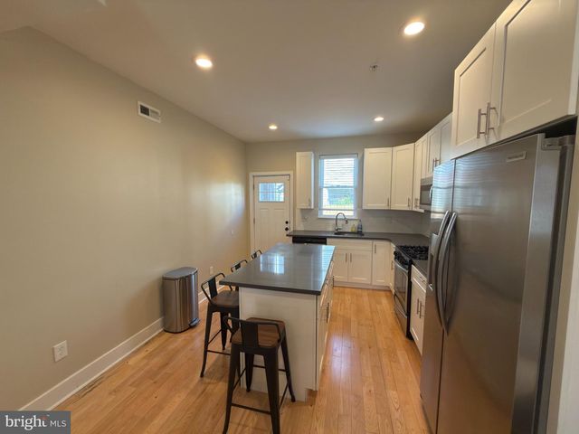 2344 S BEULAH ST, Philadelphia, PA 19148
