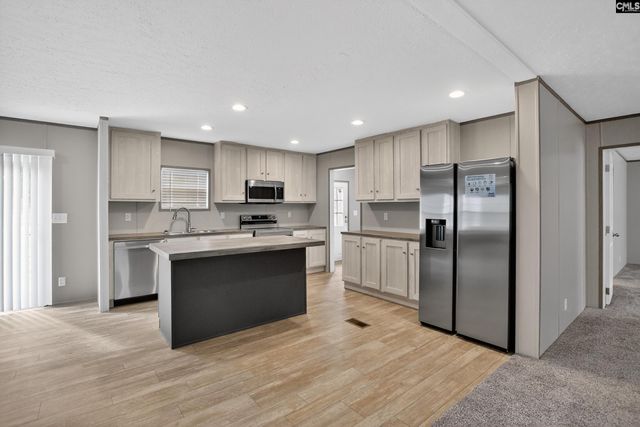 812 White Pond Road, Williston, SC 29853
