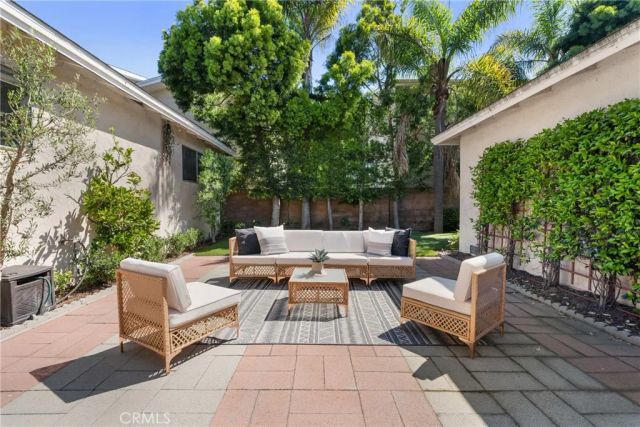 586 36th, Manhattan Beach, CA 90266
