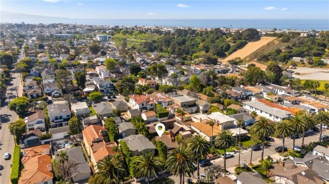 586 36th, Manhattan Beach, CA 90266