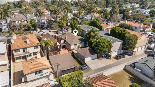 586 36th, Manhattan Beach, CA 90266
