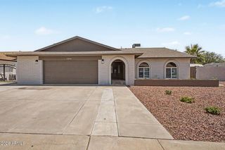 1009 W PAMPA Avenue, Mesa, AZ 85210