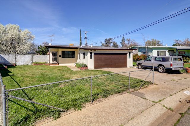 1558 Jeffries Street, Anderson, CA 96007