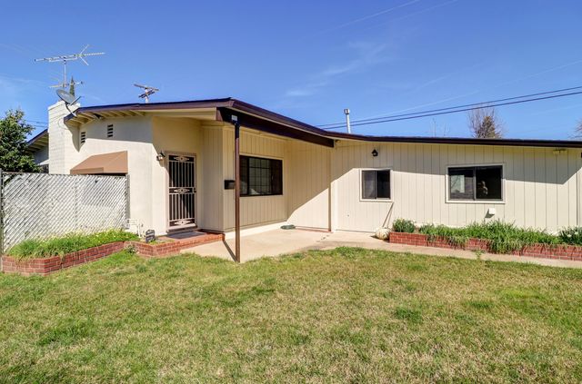 1558 Jeffries Street, Anderson, CA 96007