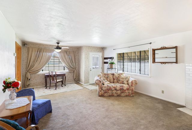 1558 Jeffries Street, Anderson, CA 96007